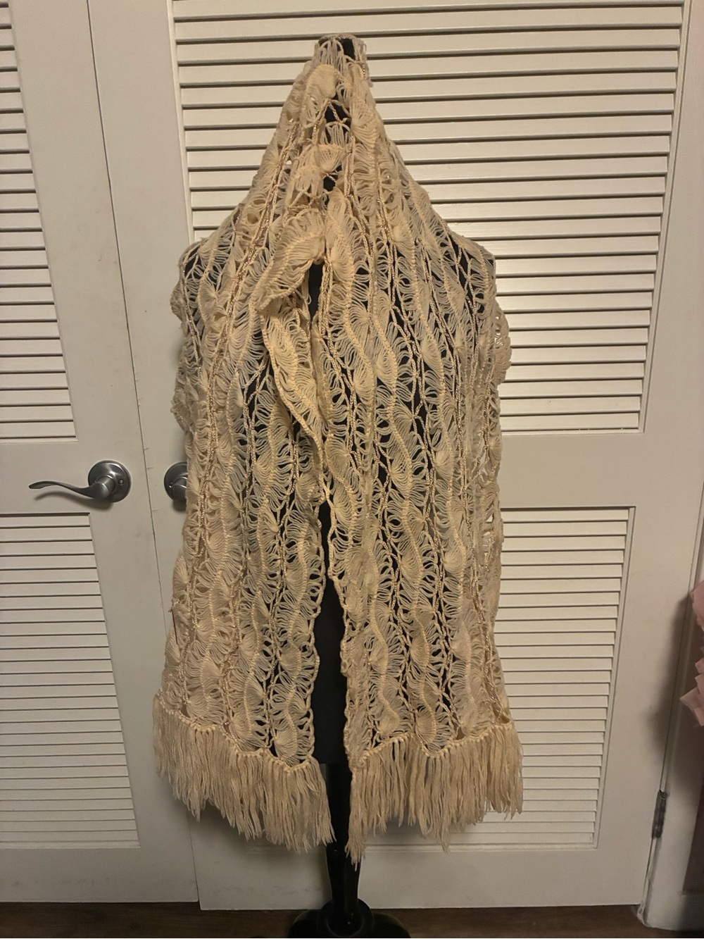 Handcrafted Crochet Fringe Throw - Cream
